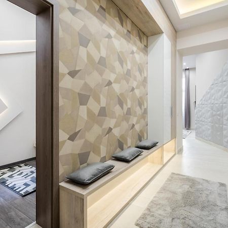 Chic Comfort Suite For 6 By Oktogon Budapest Exterior photo