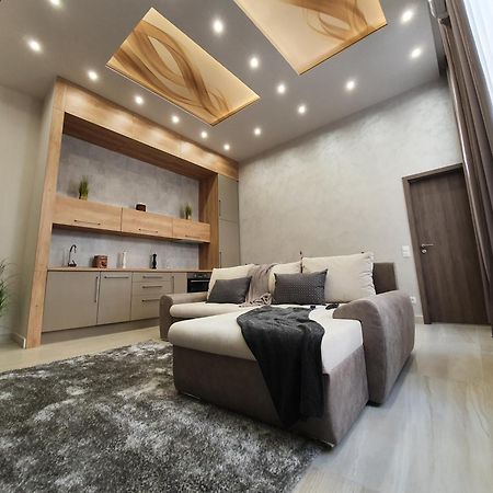 Chic Comfort Suite For 6 By Oktogon Budapest Exterior photo