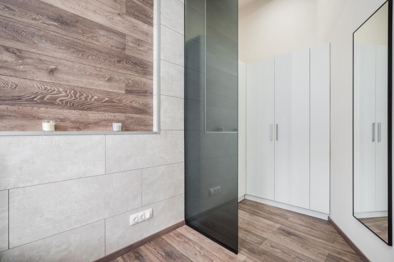 Chic Comfort Suite For 6 By Oktogon Budapest Exterior photo