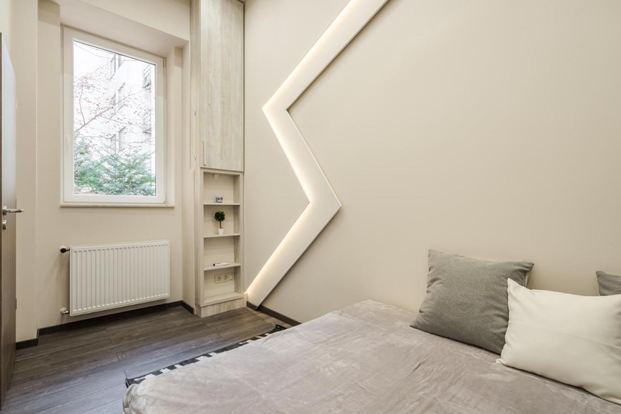 Chic Comfort Suite For 6 By Oktogon Budapest Exterior photo